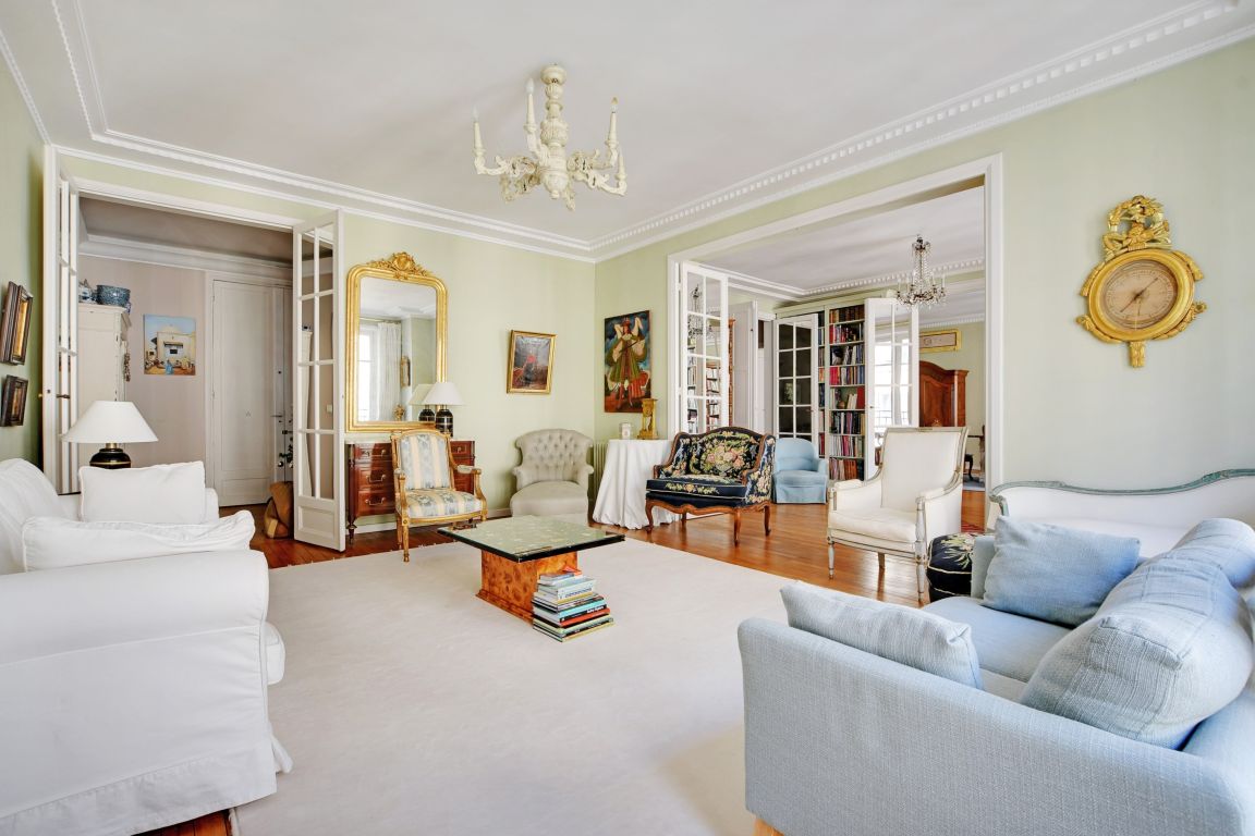appartement 8 pièces en vente sur PARIS (75016)